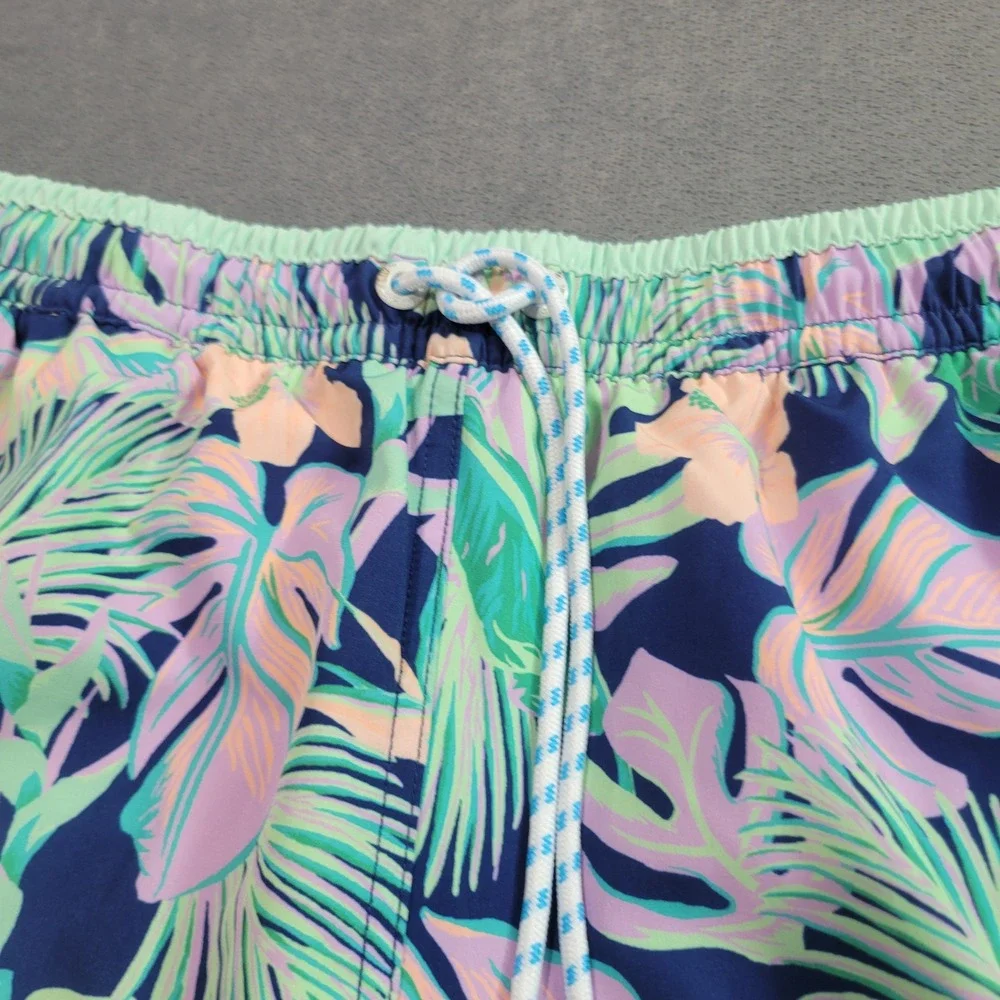 Chubbies Mens Tropical Floral Palm Swim Trunks Navy Mint 5.5 Inseam XL SS24SW022